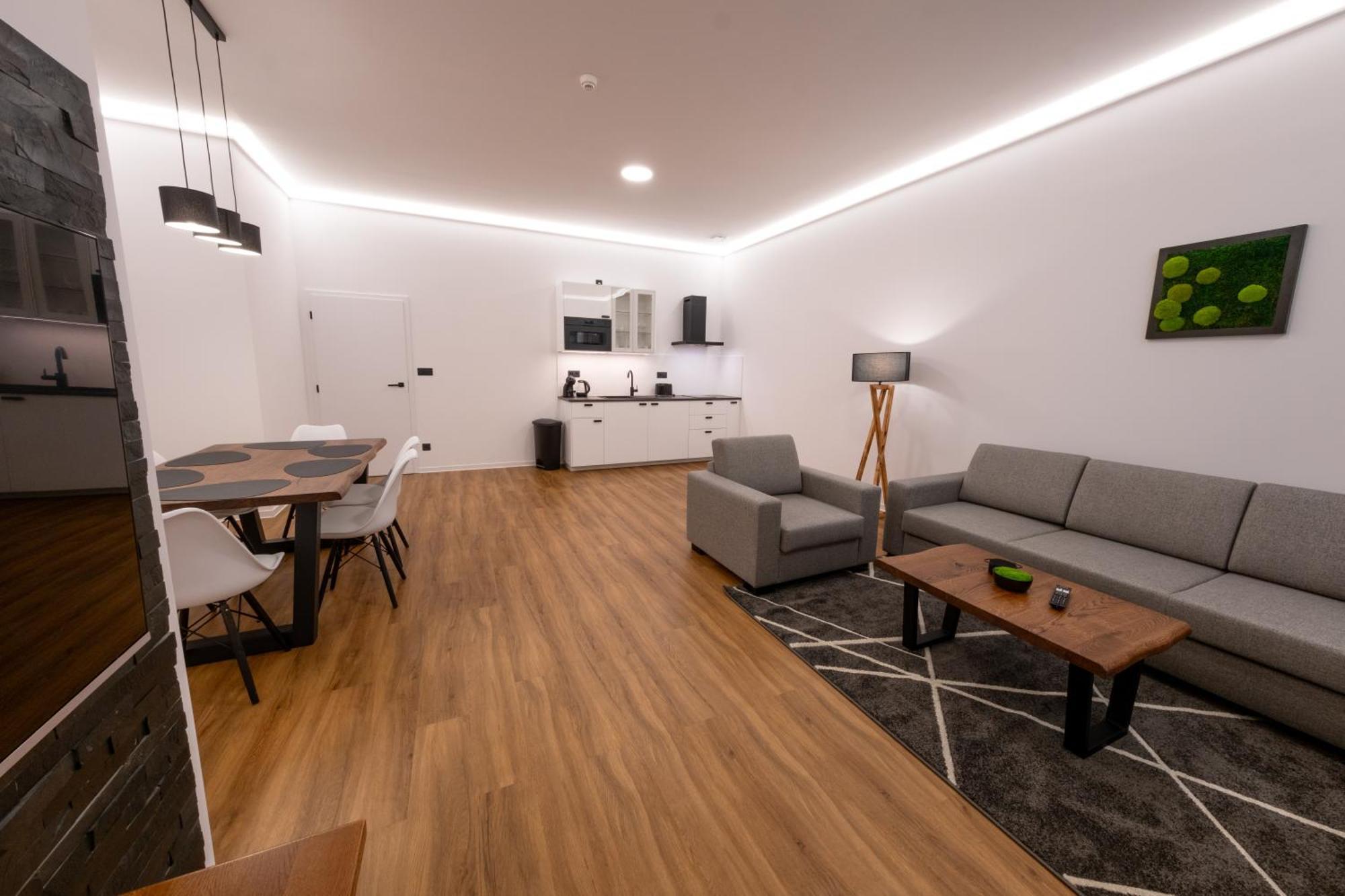 It Centrum Apartments Vrchlabí Стая снимка