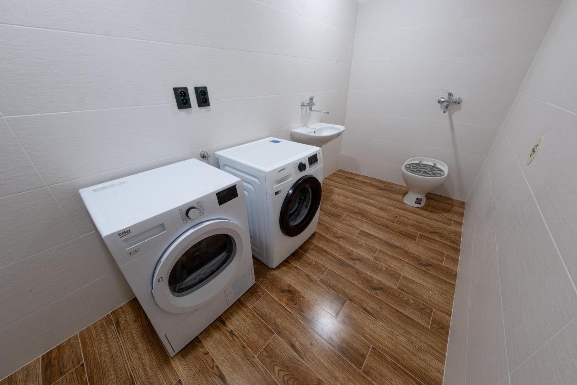 It Centrum Apartments Vrchlabí Екстериор снимка